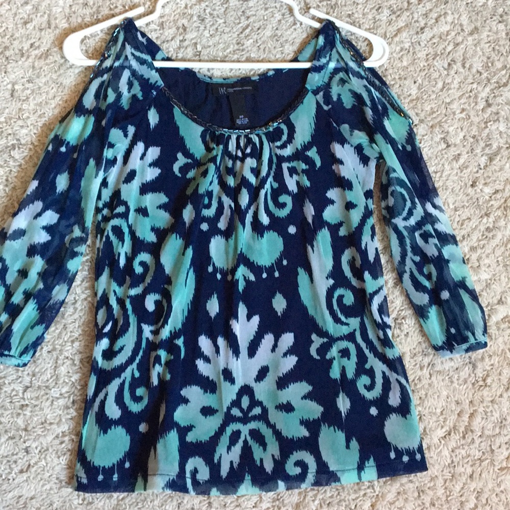 I.N.C. Cold shoulder top